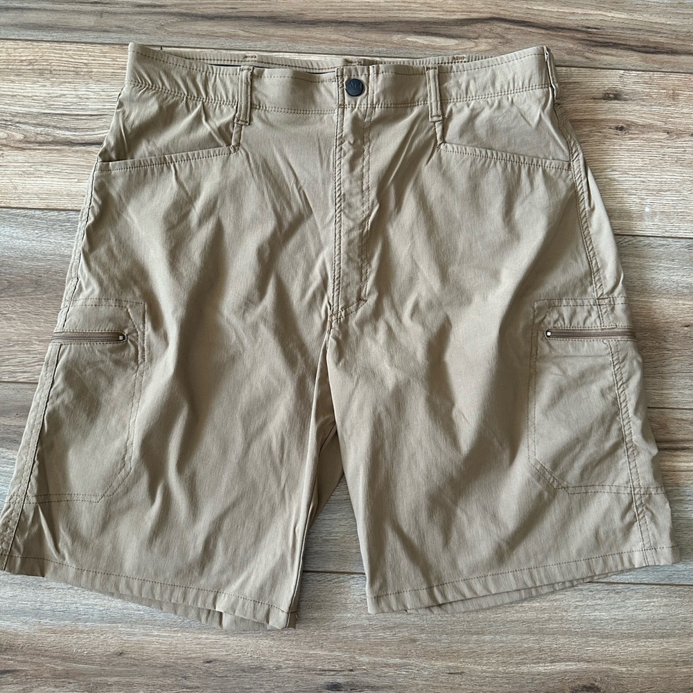Men's Wrangler Cargo Shorts